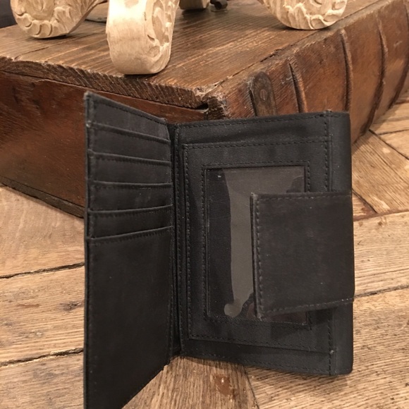 ♠️ Kate Spade Wallet🖤 - Picture 2 of 4